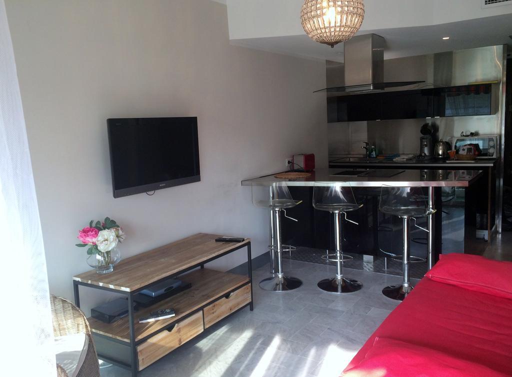 Appartement Le Saint James Nizza Szoba fotó