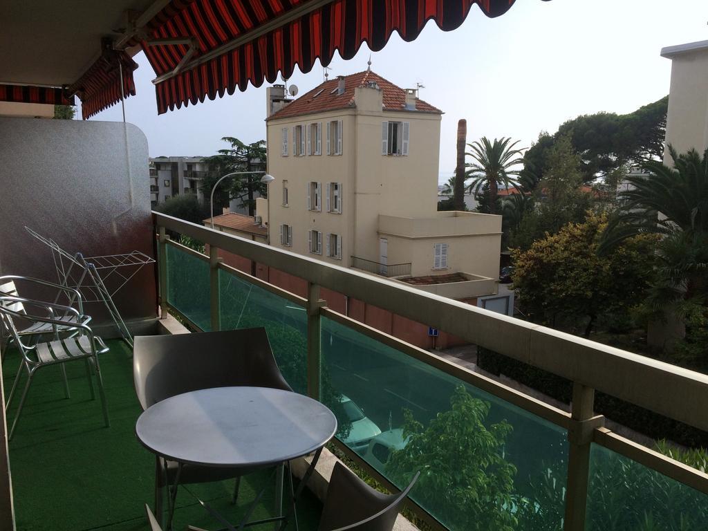 Appartement Le Saint James Nizza Szoba fotó